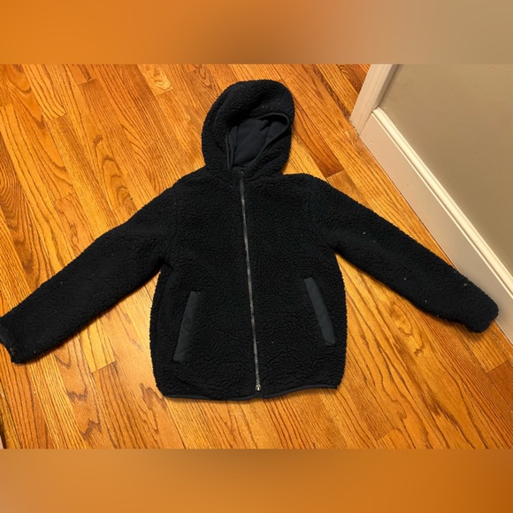 Boys blue gap Sherpa coat and vest In one. - Picture 10 of 12